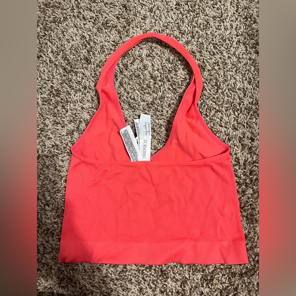 Hot pink crop top ❤️‍🔥 - Picture 2 of 4